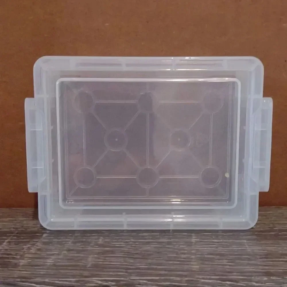 Football Trading Cards Plastic Container with snap lids lot of 10